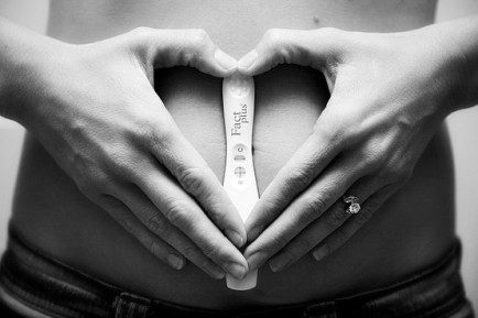heart-pregnancy-test-9723933
