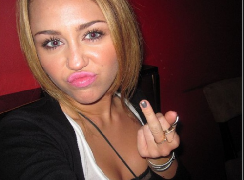 miley-cyrus-3-500x368-3930435