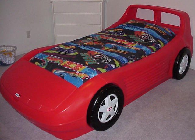 race-car-bed-3410026